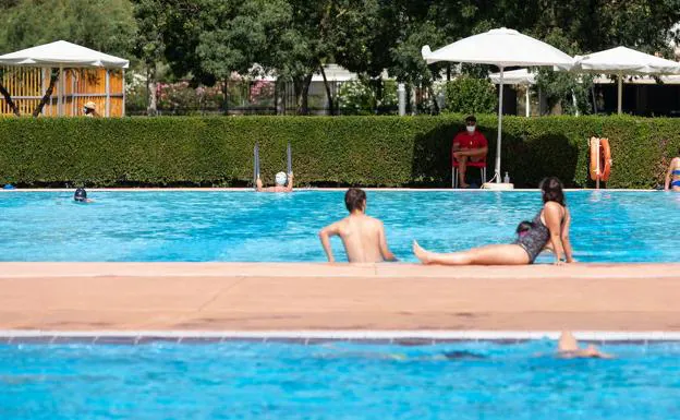 Las piscinas de Las Norias abrirán el 15 de junio y no se necesitará